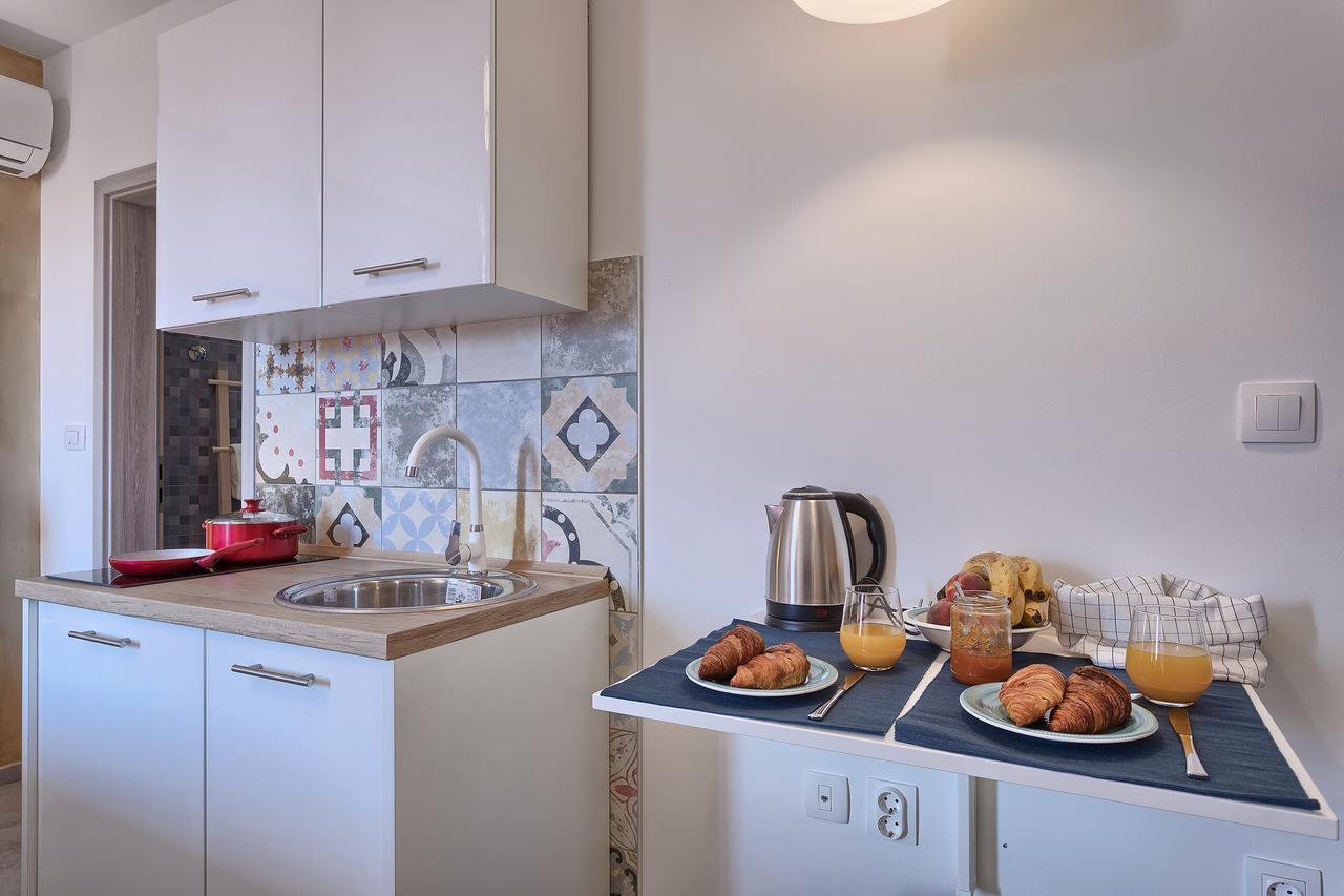 Luxury Flats In City Centre Пула Екстериор снимка